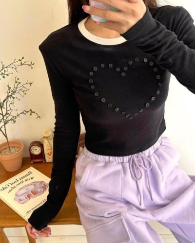 Spring new style ~ Korean ins handcrafted love button tight-fitting thickened bottoming shirt T-shirt top long-sleeved