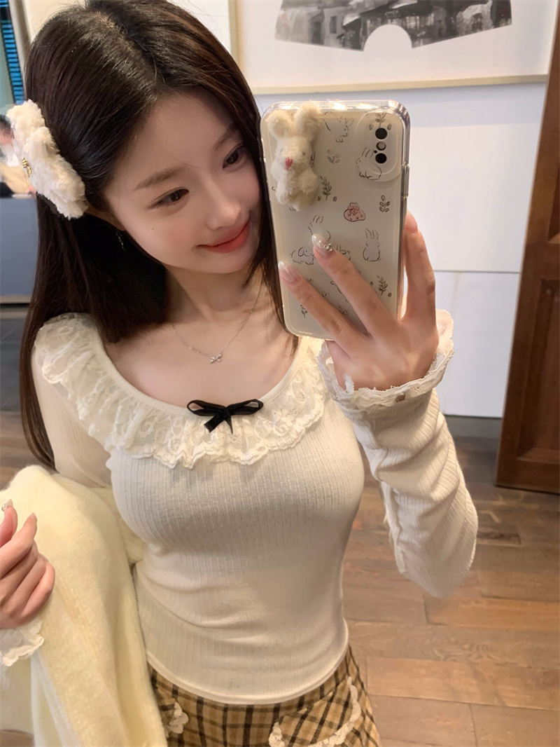 Already shipped white lace T-shirt women's spring and autumn gentle style pure desire inner layering shirt short top