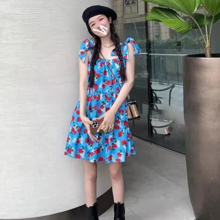 茶歇法式碎花吊帶連衣裙子女2024夏季新款在逃公主古着vintage裙