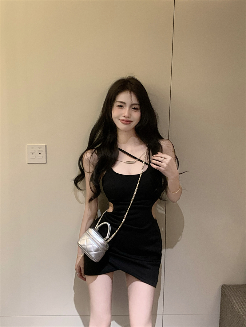 實拍 辣妹炸街純色吊帶鏤空露腰褶皺顯瘦包臀連衣裙