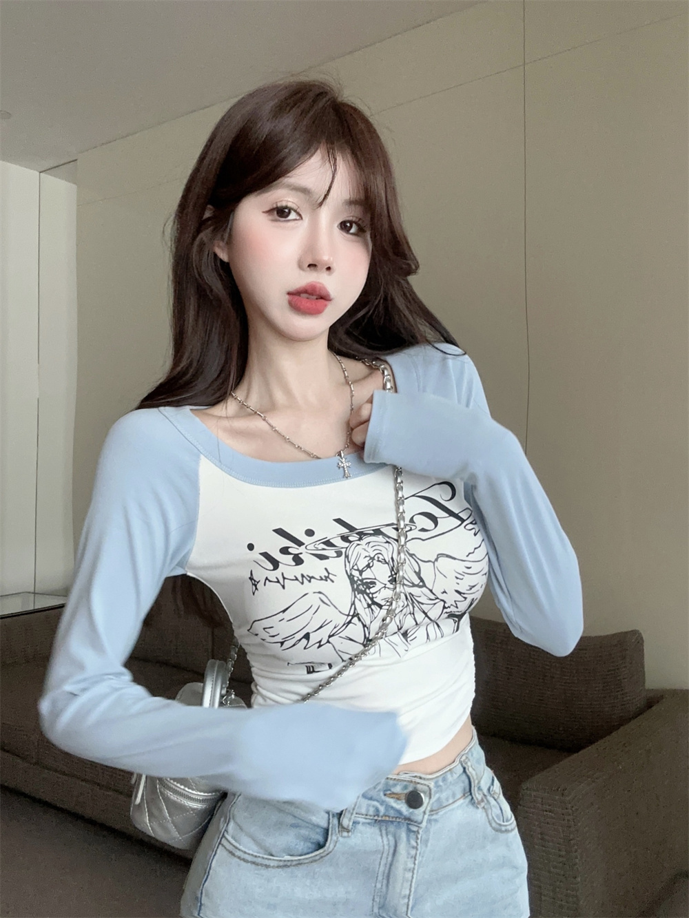 Actual shot - new early autumn color-blocked age-reducing sweet hottie pleated tight short T-shirt top trendy