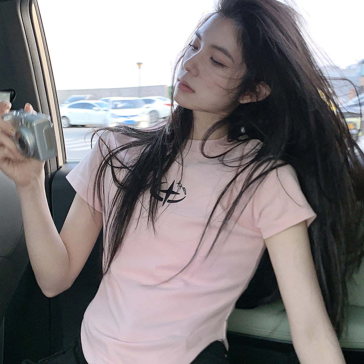已出貨  韓系學院風夏季新款粉短款T恤女辣妹修身短袖上衣ins