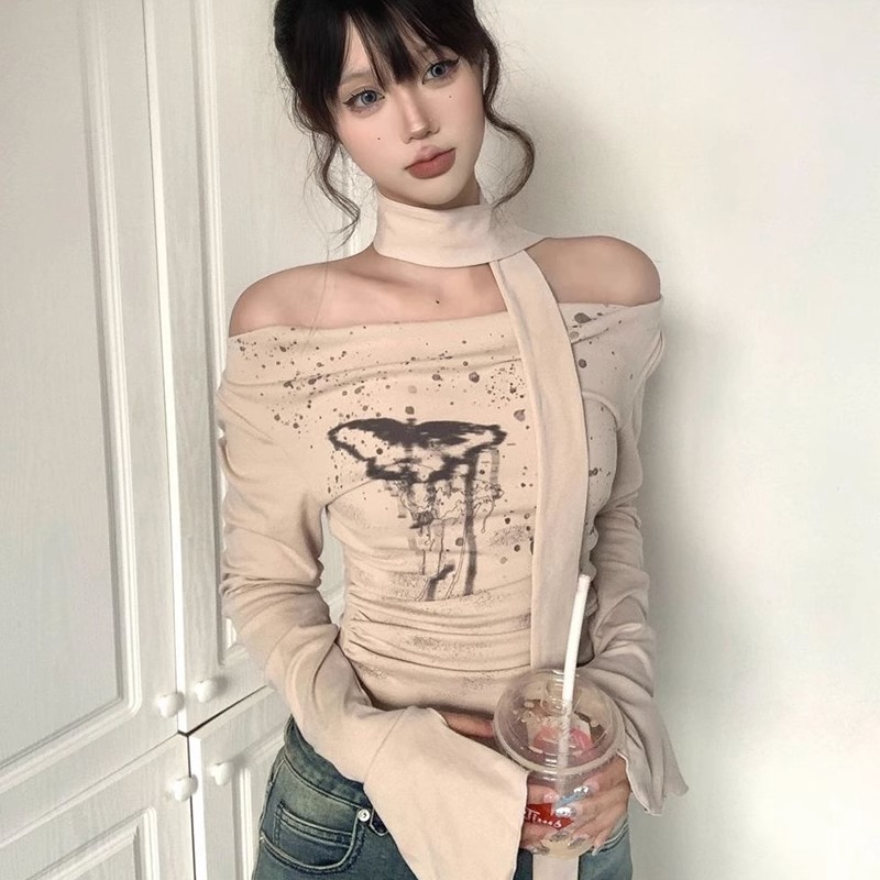 Already shipped American retro style long-sleeved T-shirt spring new one-shoulder slim top for women