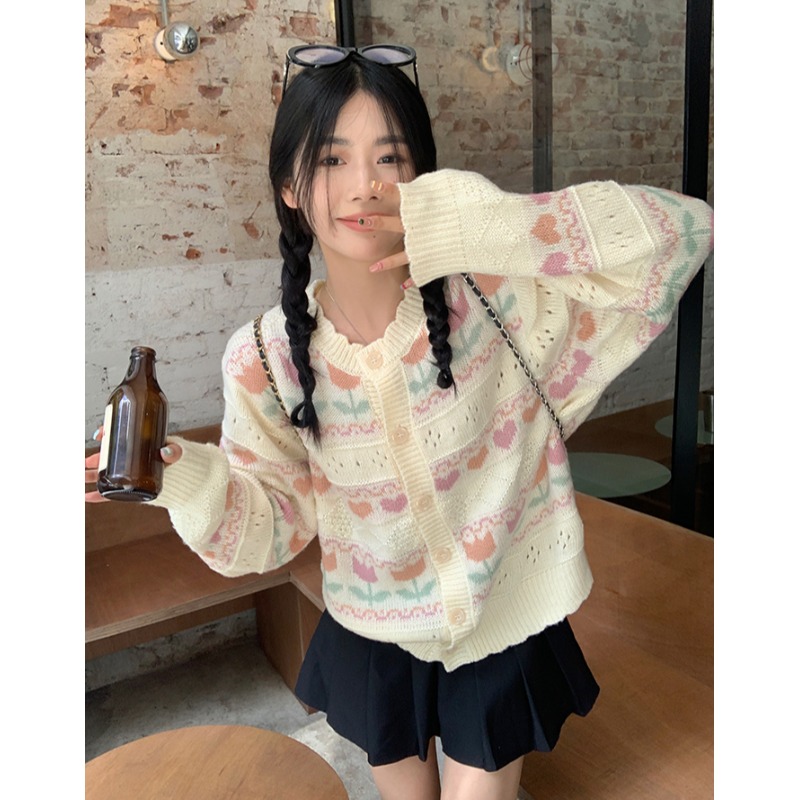 Already shipped new knitted sweater early autumn cardigan coat women's long sleeve design chic top sweet and spicy