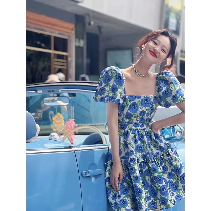 方領碎花連衣裙子女夏季新款小個子高級穿搭茶歇法式海邊度假