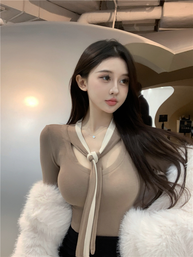 已出貨 純欲甜辣妹性感v領上衣女設計感小眾獨特别致緊身打底衫