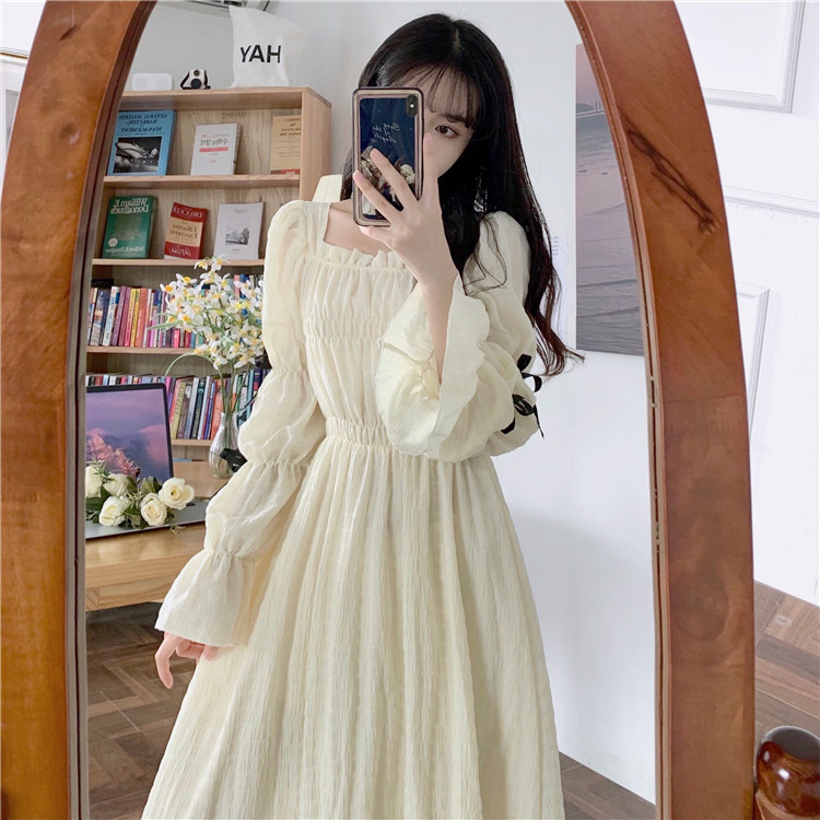 時尚超火法式森系初戀宮廷復古風蝴蝶結方領裙2024新款女連衣裙