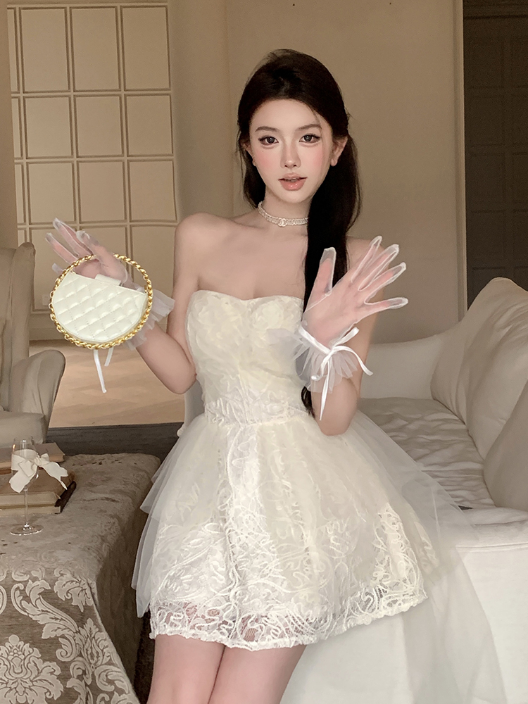 實拍 高級感蕾絲拖尾小禮服抹胸蓬蓬裙