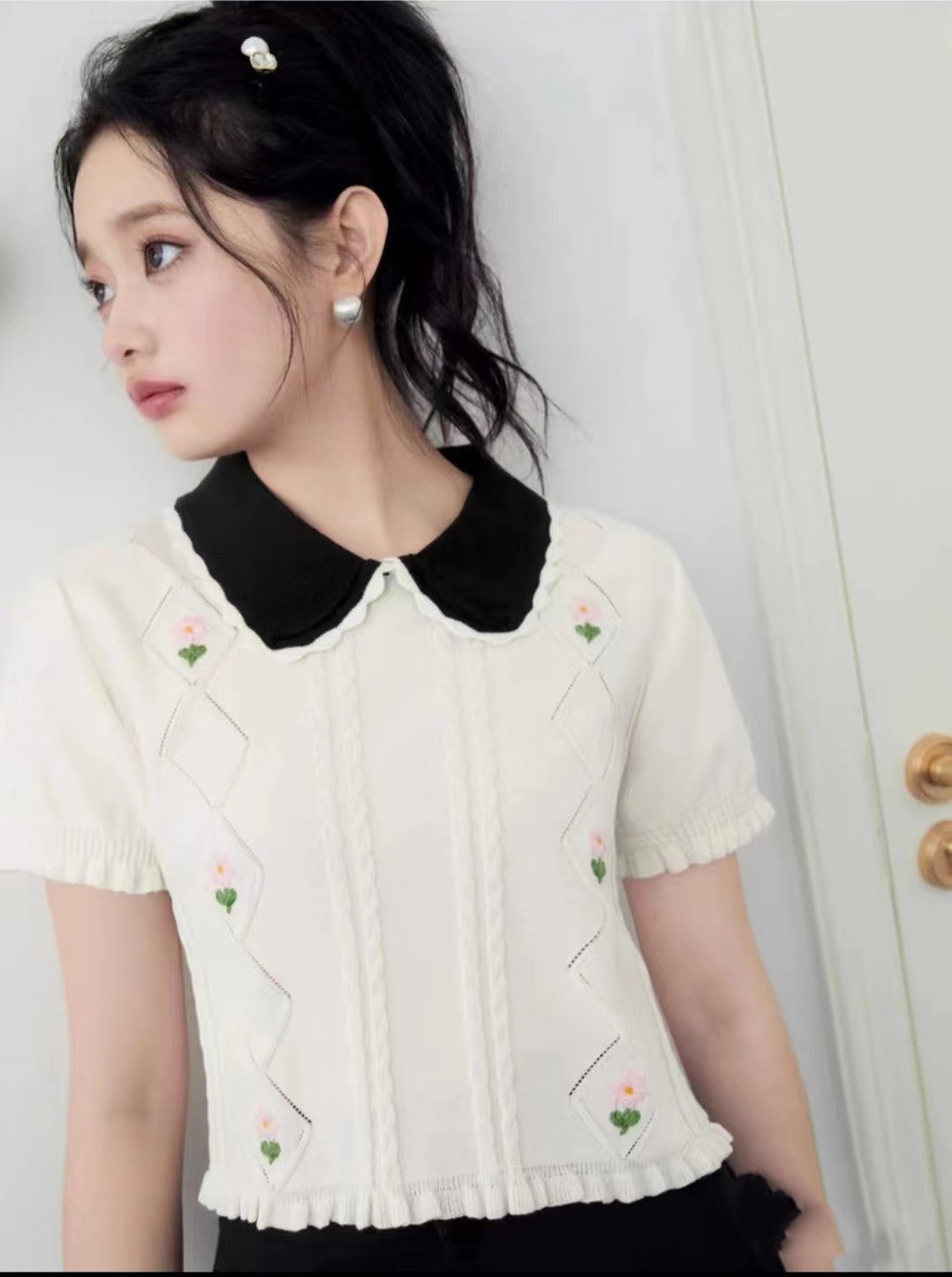 新款韓版小清新翻領刺繡花朵顯瘦短袖上衣女
