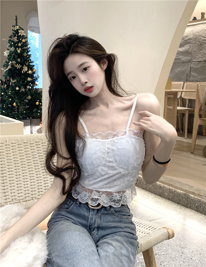 實拍~早春新款溫柔重工蕾絲花邊吊帶背心帶胸墊抹胸短款上衣