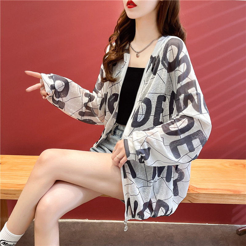Real shot of ice silk nano silk sun protection clothing summer outdoor breathable sexy open chest zipper jacket for women 100 polyester