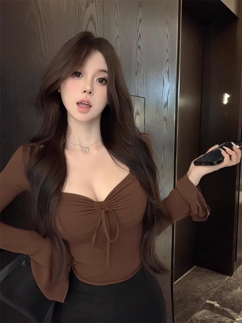 已出貨 純欲辣妹方領長袖性感修身短款收腰打底衫抽褶綁帶上衣