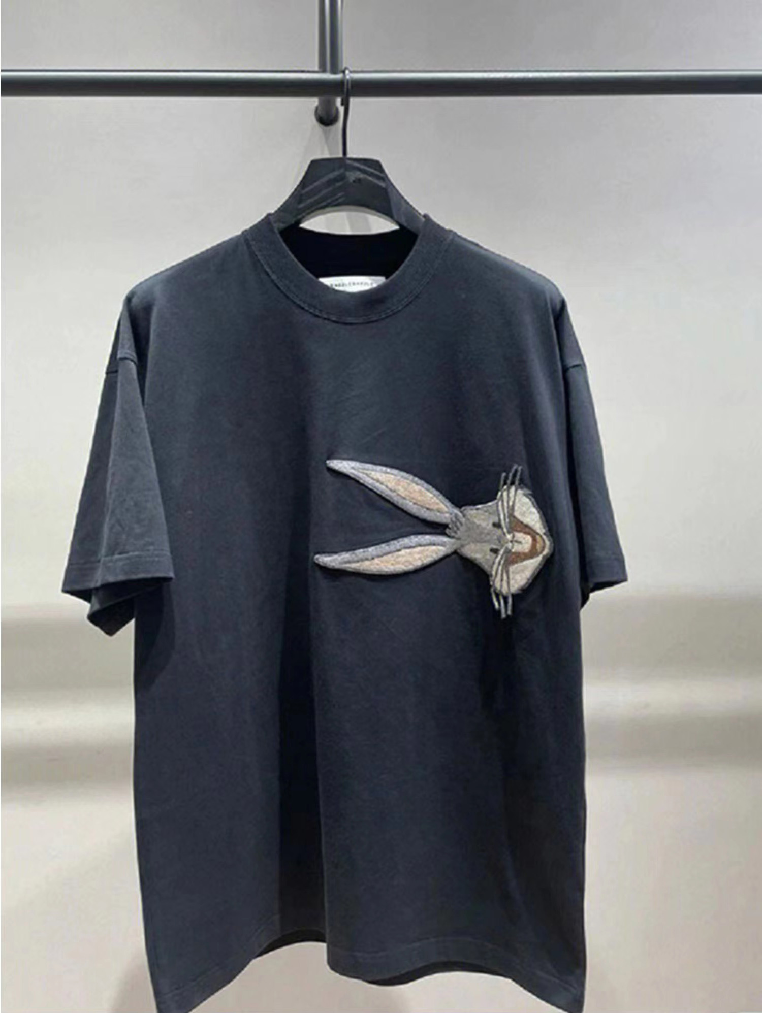 純棉後包條200克精梳緊密 新款短袖t恤女刺繡 天貓質量