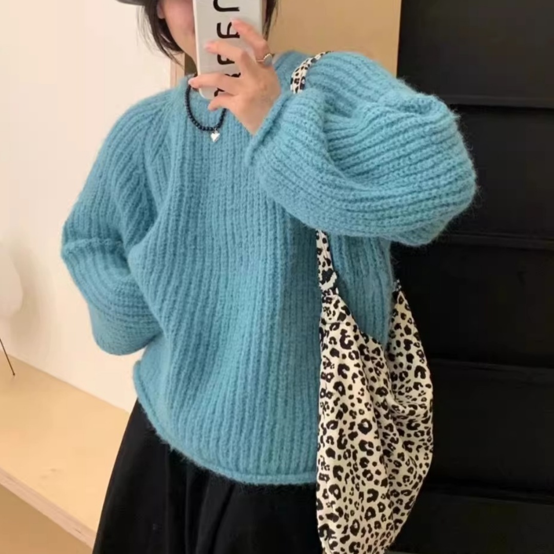 溫柔風純色燈籠袖圓領毛衣女秋冬新款韓版寬鬆加厚卷邊粗線針織衫