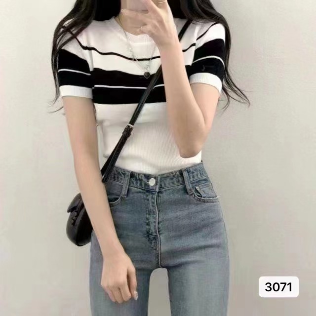 夏季新款韓版時尚簡約圓領條紋百搭短袖上衣女