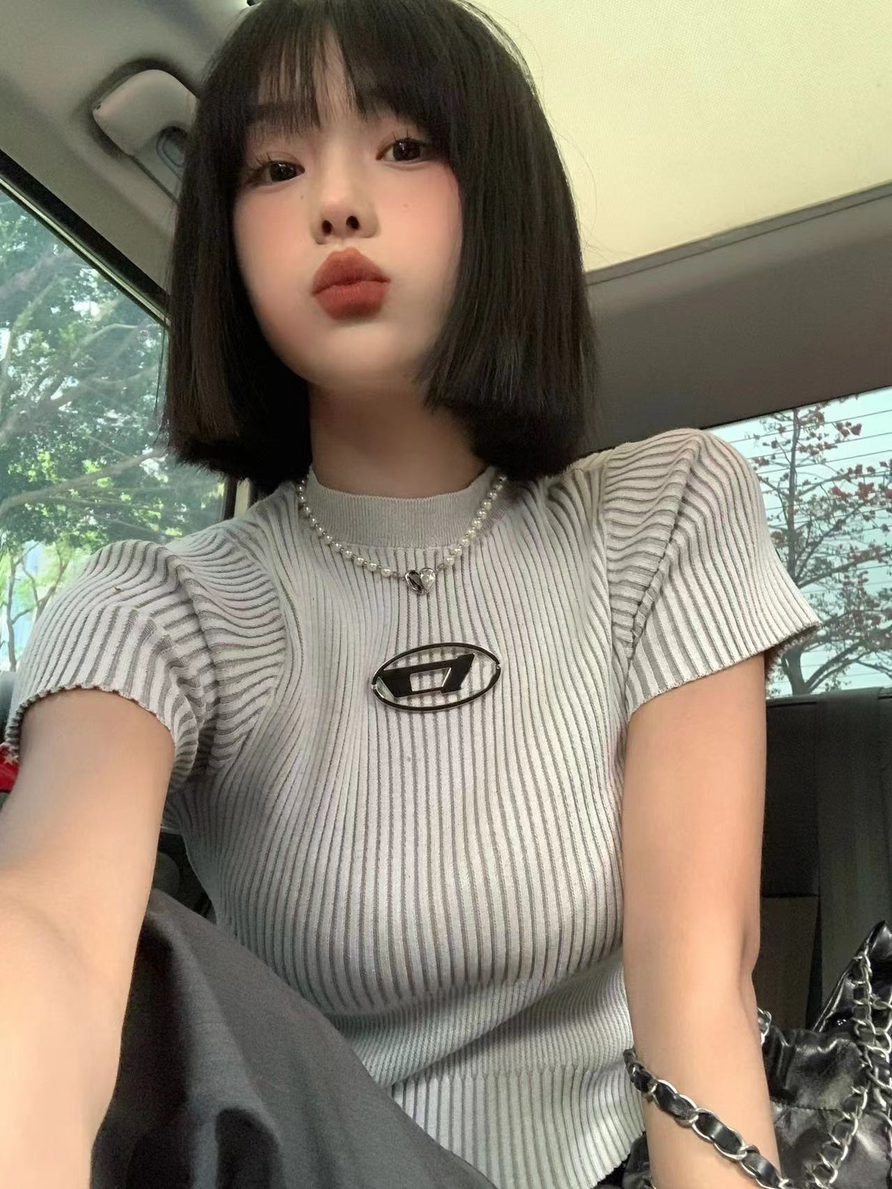 美式甜辣妹短款針織半袖t恤女夏季新款設計感條紋修身短袖上衣潮