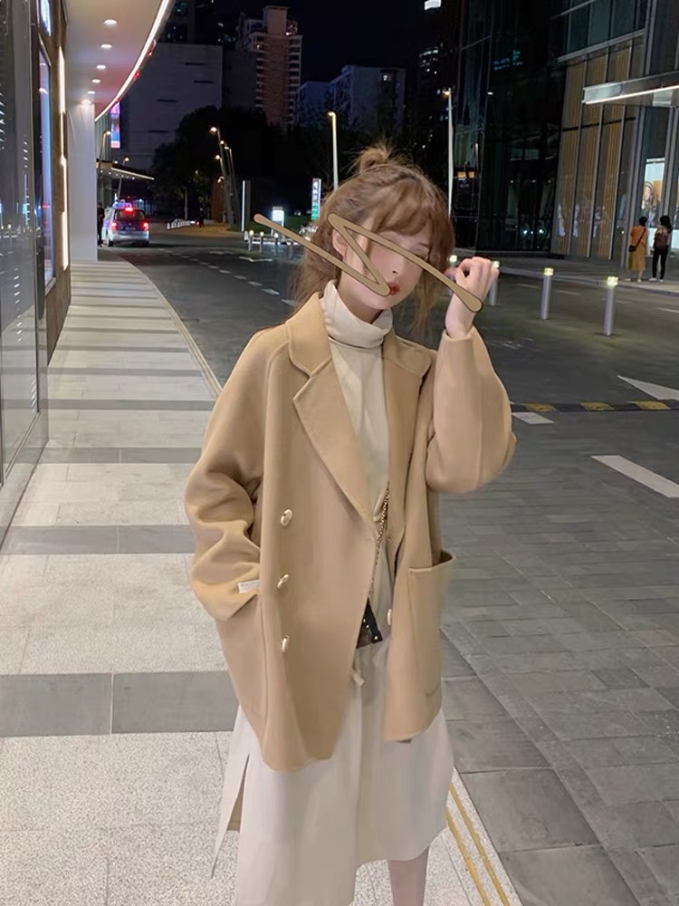 Japanese retro woolen coat for women spring and autumn 2024 new Hepburn style small woolen coat mid-length student