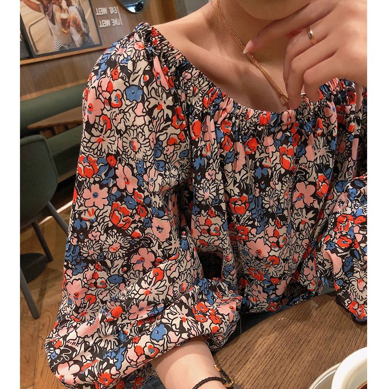 上衣女春夏一字肩圓領鎖骨微胖寬鬆慵懶風泡泡袖法式復古碎花襯衫