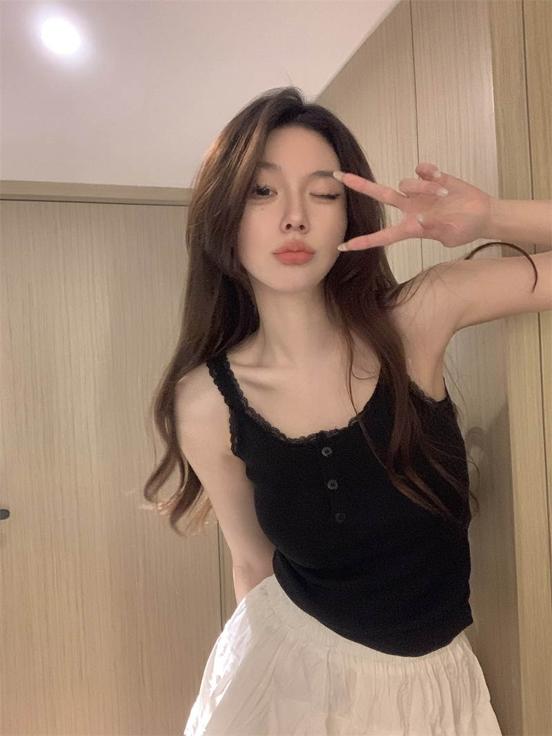 實拍  純欲小吊帶蕾絲拼接大彈力U領露鎖骨顯瘦打底背心女