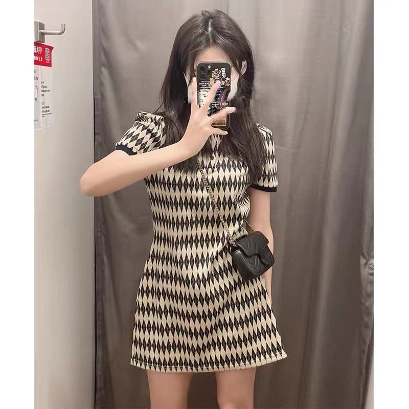 法式polo領菱格子連衣裙女夏季2024新款復古小眾設計修身短裙子