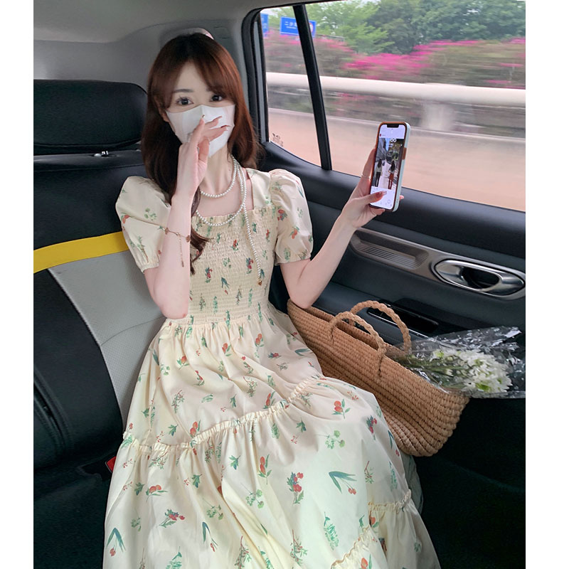 原版做工溫柔風復古碎花裙女夏新款甜美氣質泡泡袖方領連衣裙