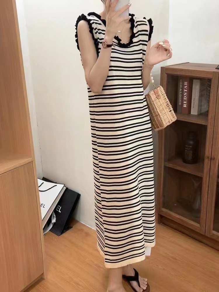 法式無袖木耳邊背心連衣裙子女款簡約圓領寬鬆顯瘦氣質吊帶長裙