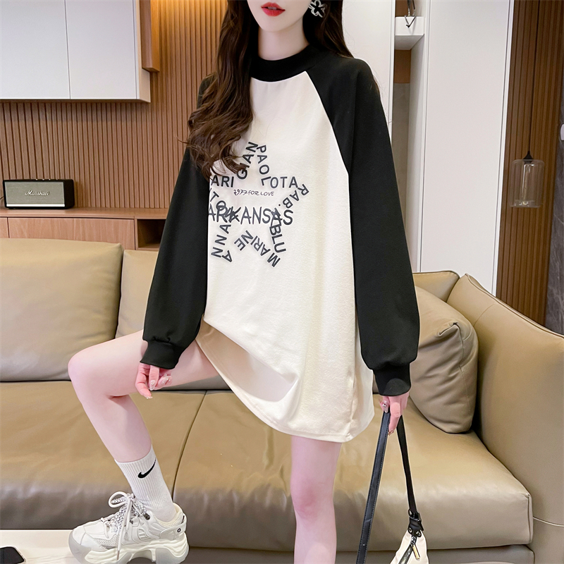 實拍 2024春季280克寬鬆雙面德絨圓領印花開叉長袖打底衫T恤女