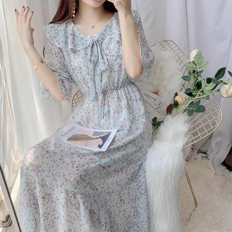 原版做工2024新款小眾碎花連衣裙女收腰顯瘦氣質娃娃領中長裙