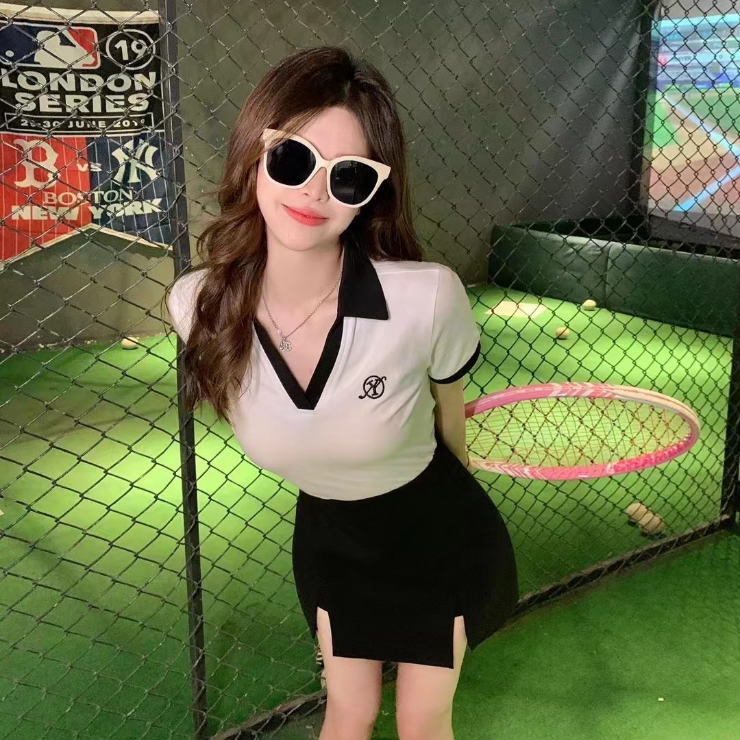 美美的夏夏網球少女運動風休閒修身拼色v領t恤女夏季短款翻領上衣