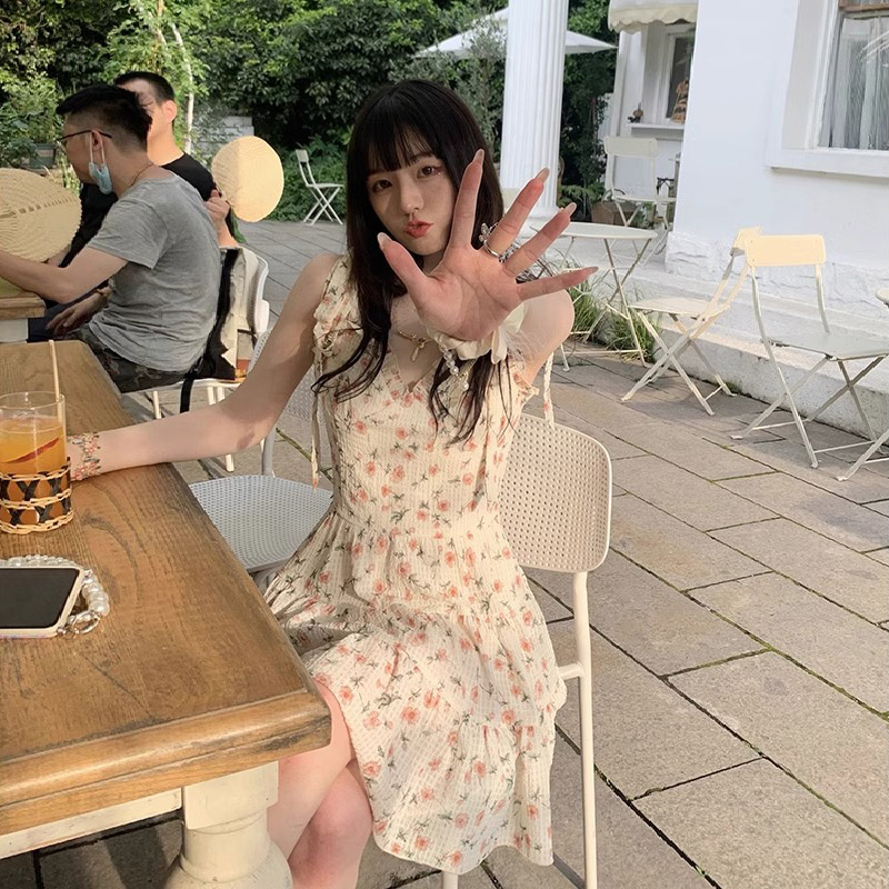 原版做工 初戀桃花限定夏季新款花瓣V領吊帶碎花連衣裙中長款