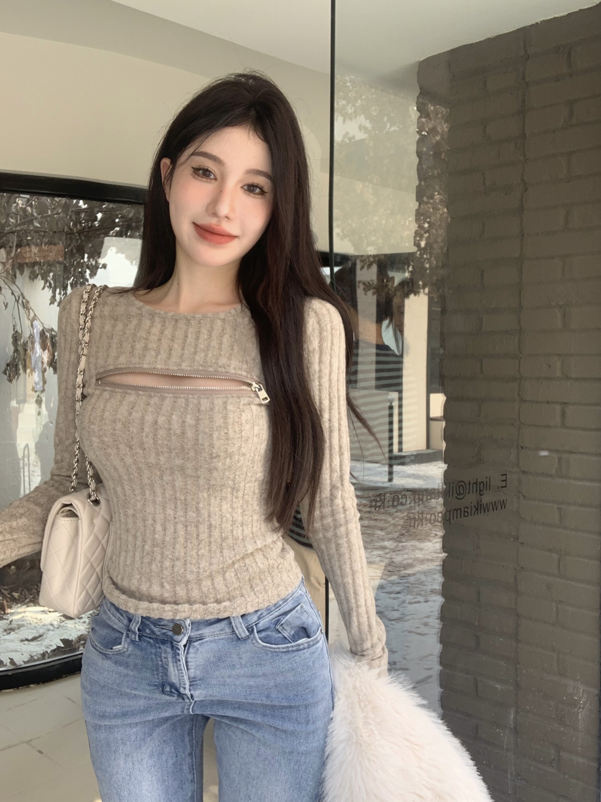 拉鏈小設計感針織衫女秋冬性感別致修身短款長袖毛衣內搭打底上衣