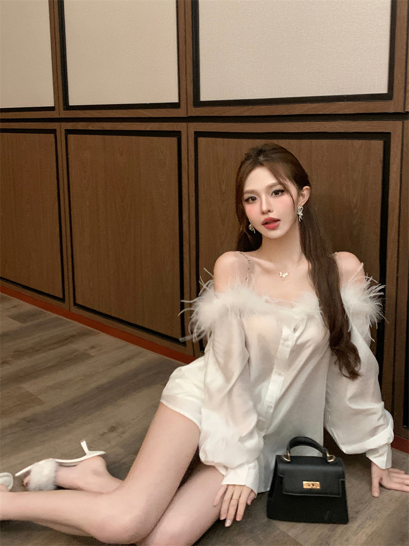 實拍~一字肩襯衫女春秋季薄款長袖設計小眾寬鬆氣質別致上衣
