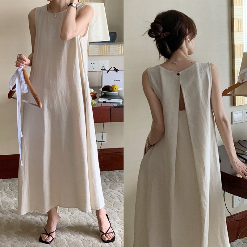 Sleeveless vest dress for women summer 2024 new internet celebrity seaside vacation high-end backless long skirt