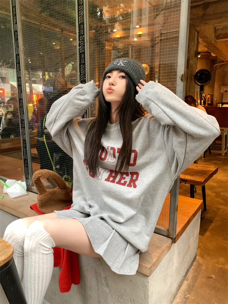 實拍 美式復古灰色印花字母加絨套頭衛衣百褶裙兩件套