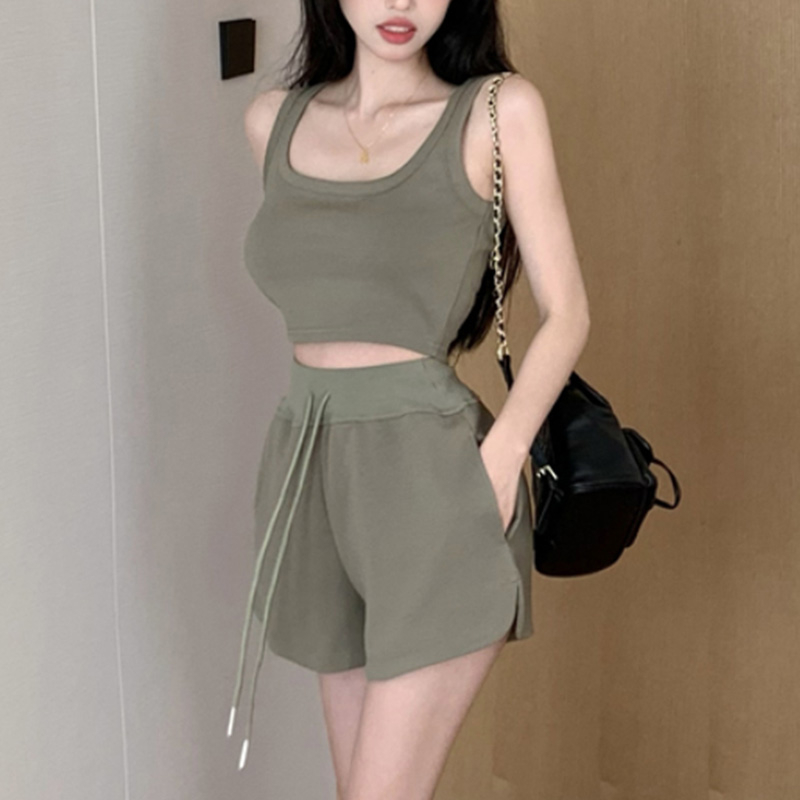 Summer can be salty or sweet, high-end suit, fashion internet celebrity goddess model, two casual sportswear set for women