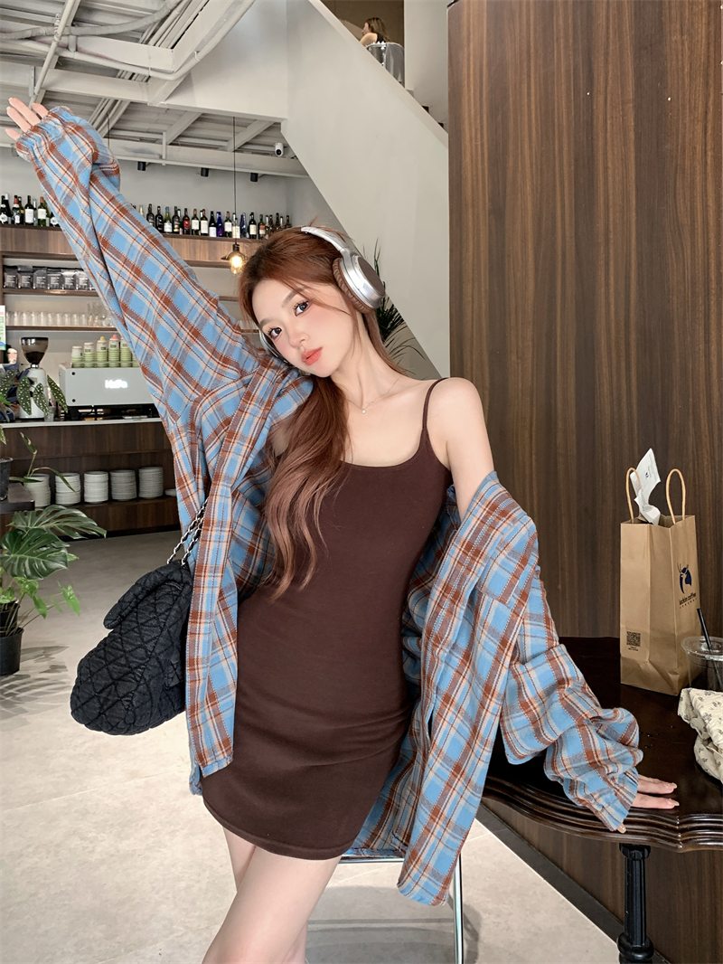 實拍 連帽長袖中長款格子襯衫外套+修身顯瘦吊帶包臀連衣裙女