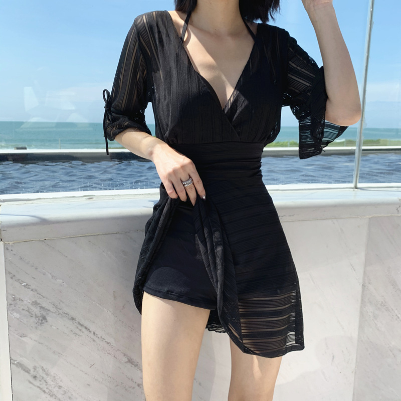 游泳衣女2024新泡溫泉高級感夏連體顯瘦遮肚性感女士大碼泳裝
