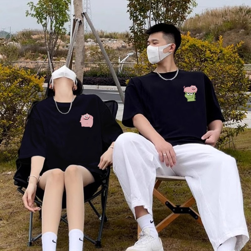 夏季短袖高級感2024新款一男一女很仙的情侶裝T恤小眾設計感衣服