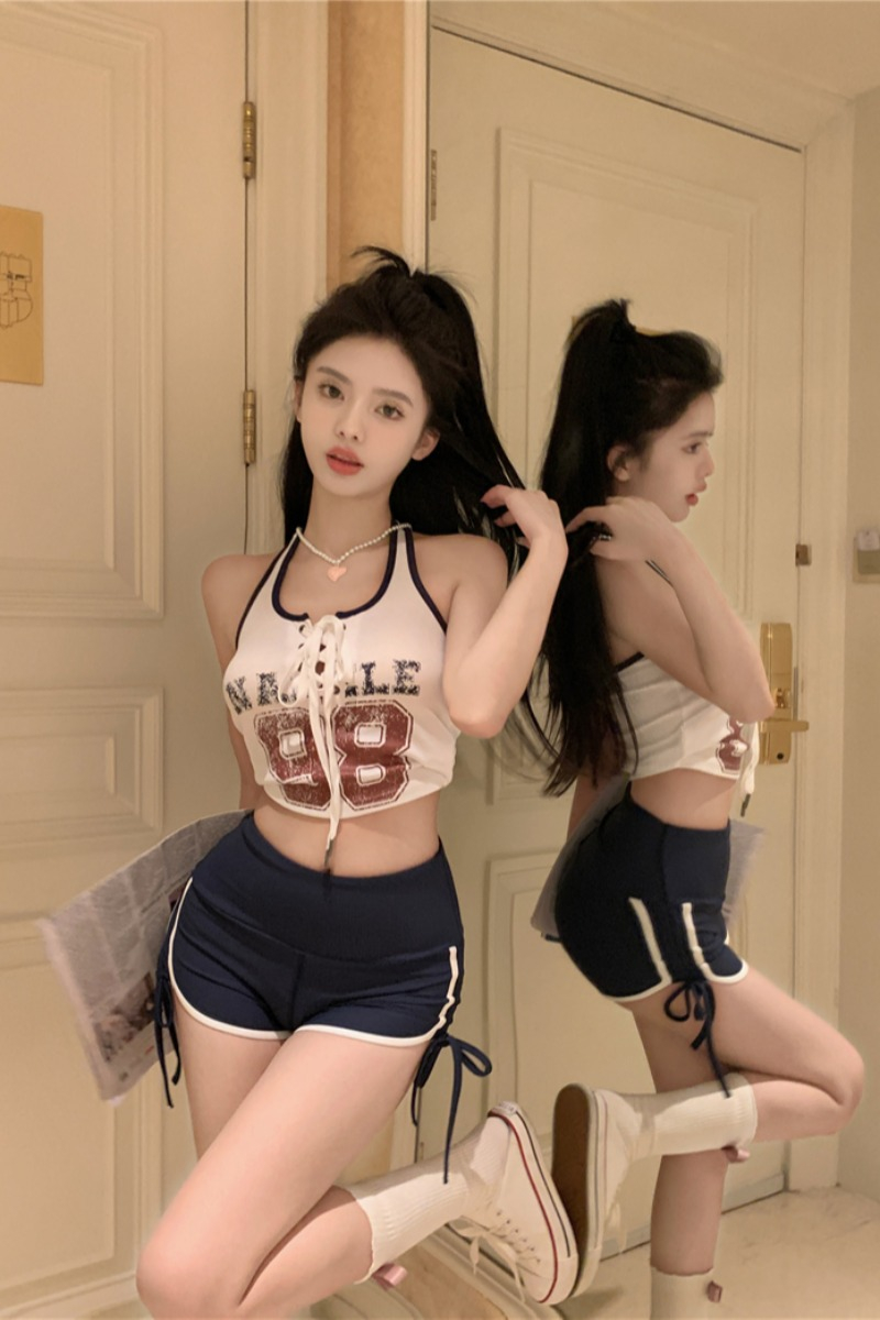 已出貨 夏季拼色綁帶印花字母掛脖吊帶背心緊身型淑女