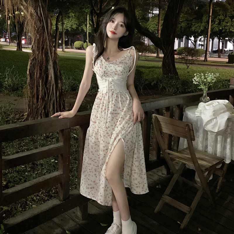 雪紡碎花開叉系帶氣質女夏季小眾外穿溫柔風吊帶連衣裙