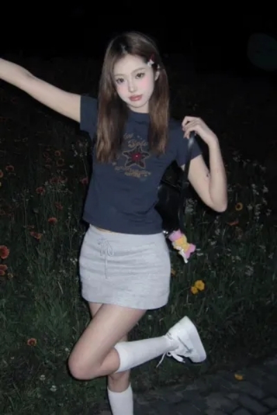 92棉/8氨綸40支210g純棉 修身短款T恤女短袖