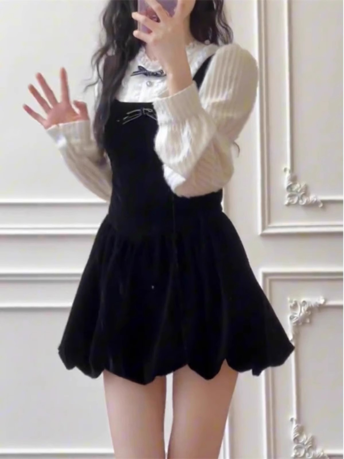 French sweet little fresh suspender skirt suit for women spring and autumn new style for small people to wear waist slimming two-piece set