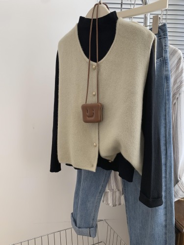 Simple temperament, small fragrant style vest for women, autumn and winter knitted sweater, layered with bottoming shirt, waistcoat for small people