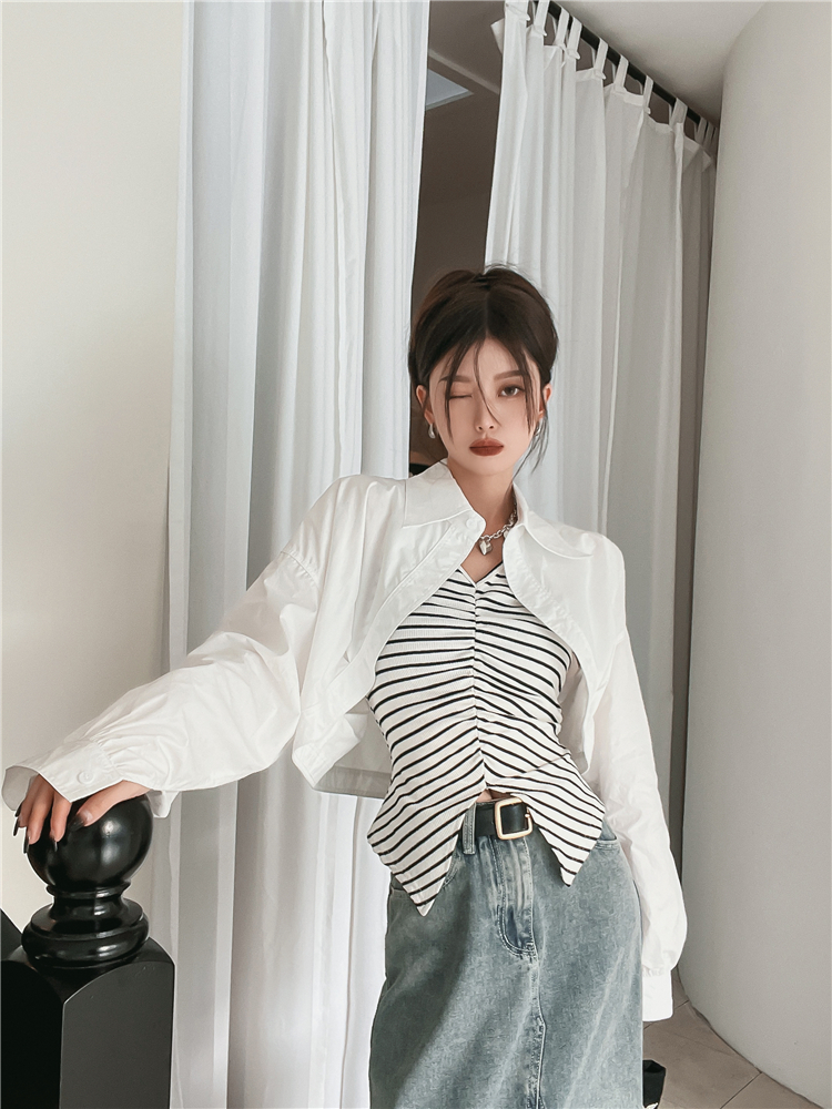 Actual shot ~ Korean style V-neck striped slit vest, loose slimming white shirt and two-piece temperament top