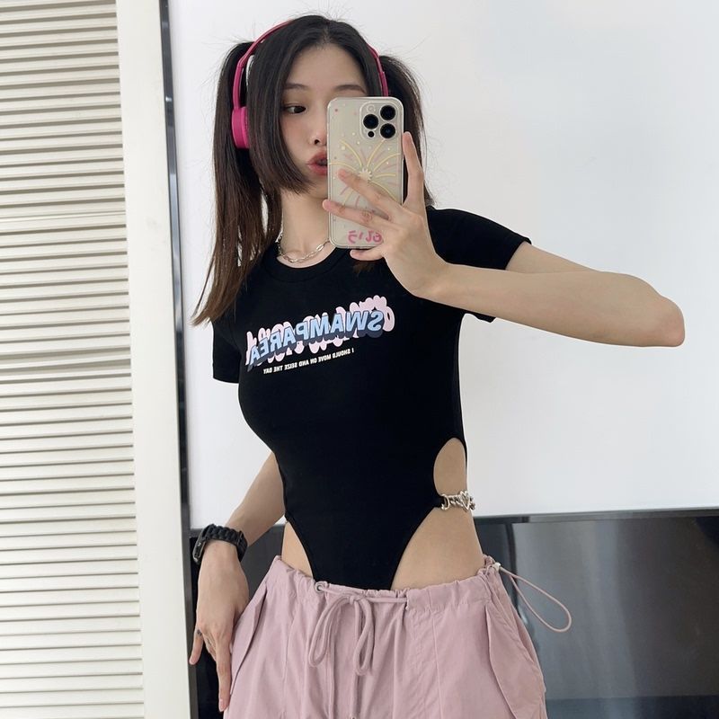 已出貨 韓版緊身顯瘦短袖T恤女美式辣妹風露腰連體高級感上衣