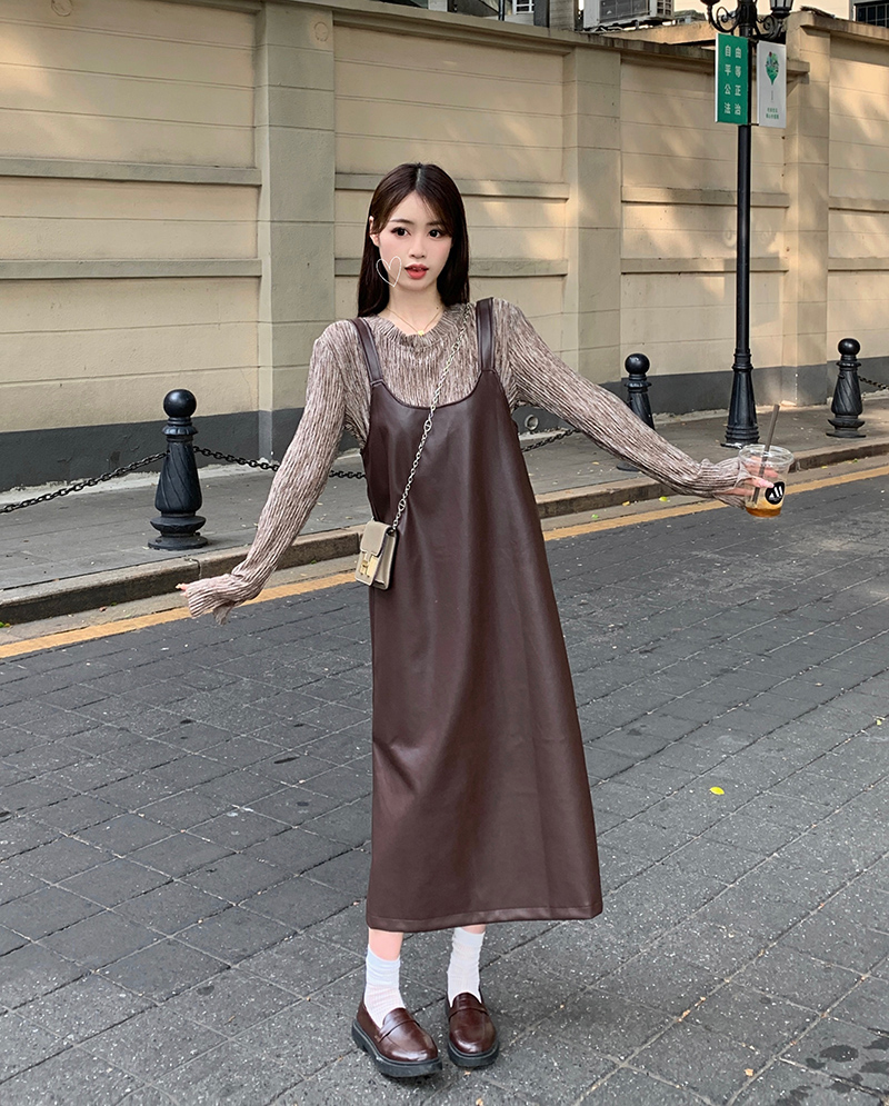 實拍  pu皮吊帶連衣裙長袖打底衫女秋季2024新款兩件套