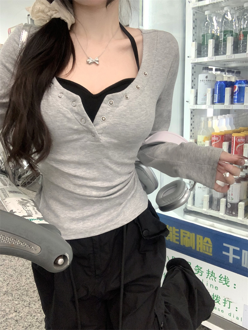 實拍 純欲掛脖設計感帶胸墊打底紐扣上衣兩件套