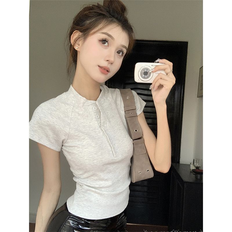 已出貨 高級感夏季小眾設計半開領短袖T恤女美式辣妹褶皺收腰上衣