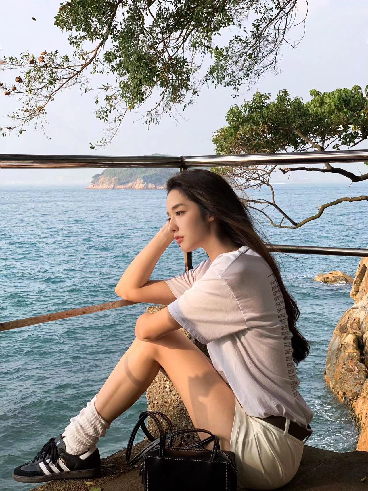 高質量純棉220克精梳緊密手感好直播品質前後印花短袖t恤女