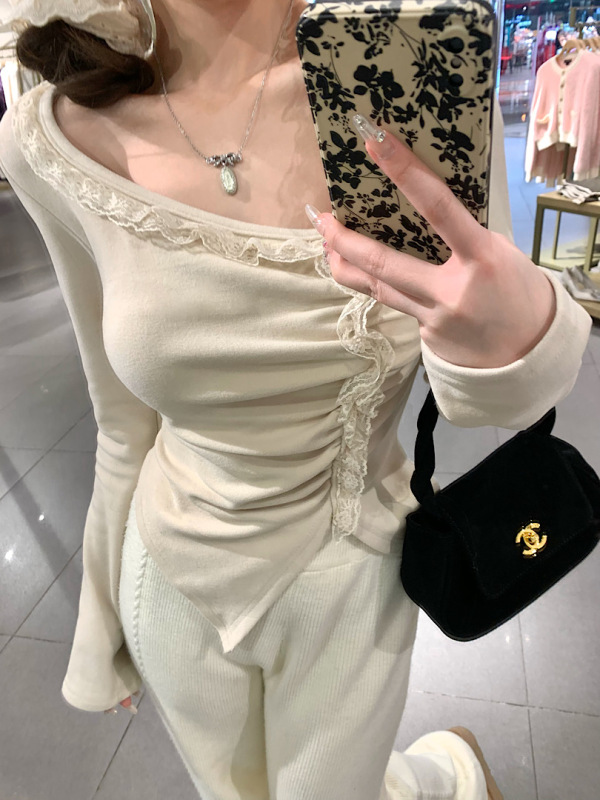 實拍  設計感斜領蕾絲邊下擺開叉小眾奶杏上衣